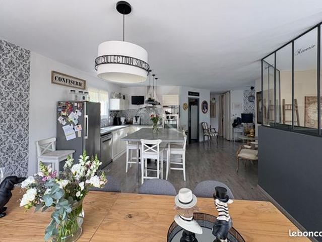 Maison 4 pièces 110 m²