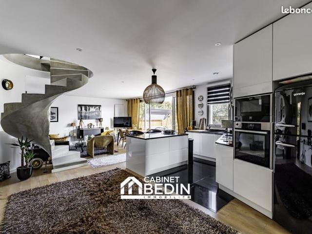Maison 4 pièces 110 m²