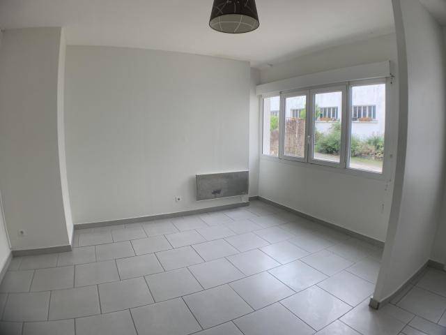 Maison 4 pièces, 110 m² à louer à Moreuil 80110
