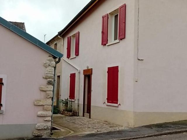 Maison 4 pièces, 110 m² à louer à Château Thierry 02400