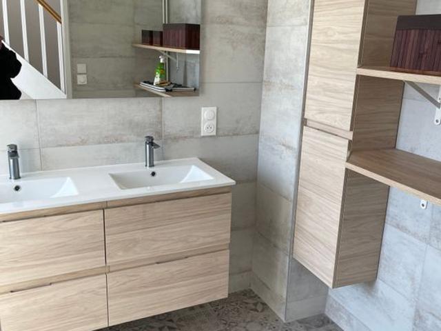 Maison 4 pièces, 110 m² à louer à Déols 36130