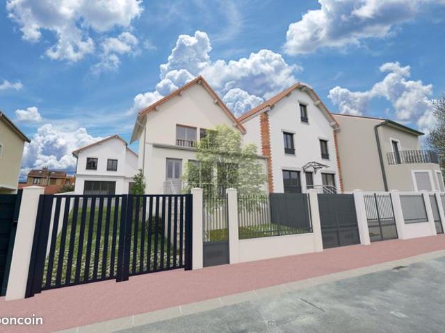 Maison 4 pièces 111 m²