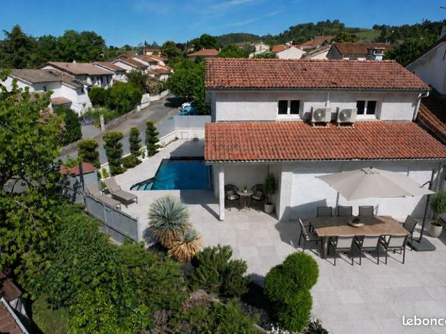 Maison 4 pièces 111 m²