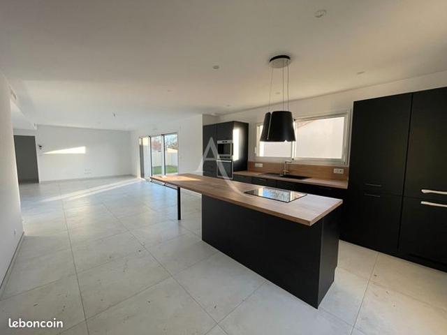 Maison 4 pièces 111 m²