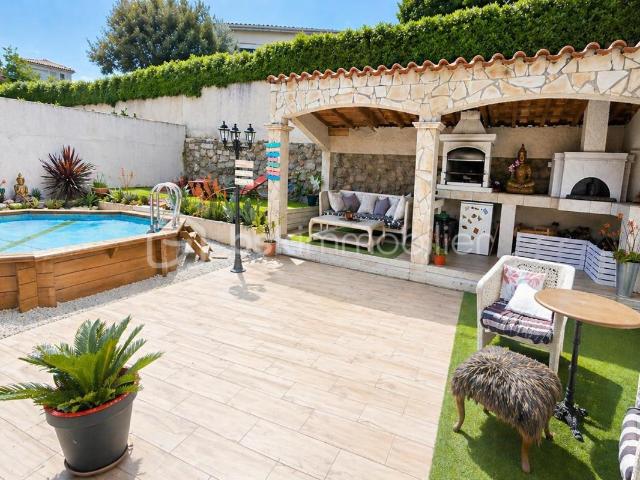 Maison 4 pièces 111 m²