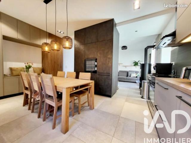 Maison 4 pièces 111 m²