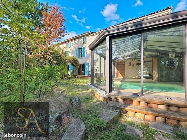 Maison 4 pièces 111 m²