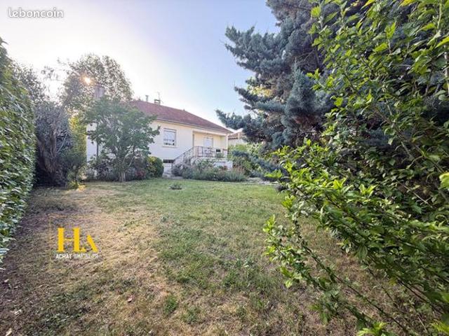 Maison 4 pièces 111 m²
