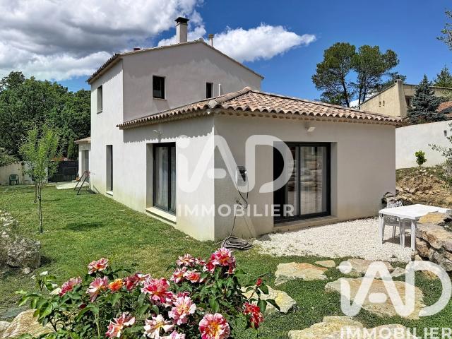 Maison 4 pièces 111 m²