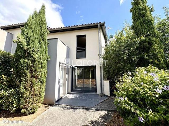 Maison 4 pièces 111 m²
