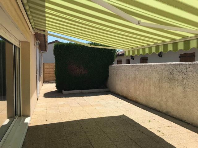 Maison 4 pièces, 111 m² à louer à Poitiers 86000