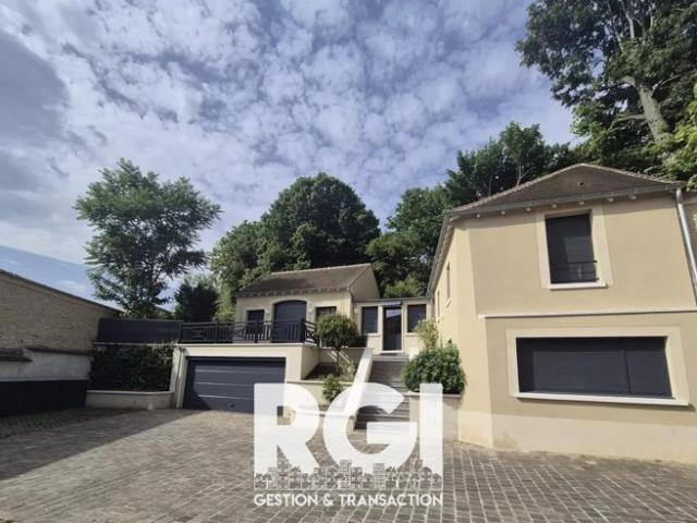 Maison 4 pièces 111m²