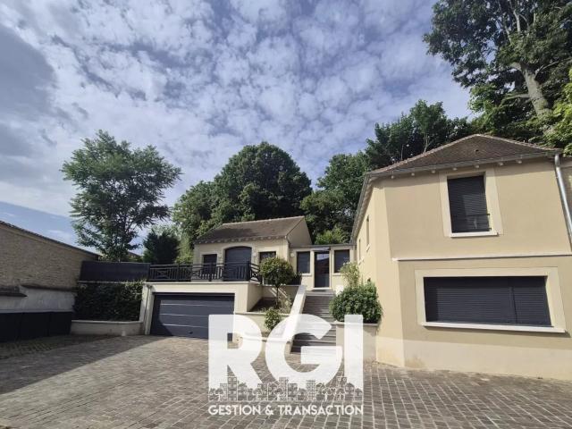 Maison 4 pièces 111m²