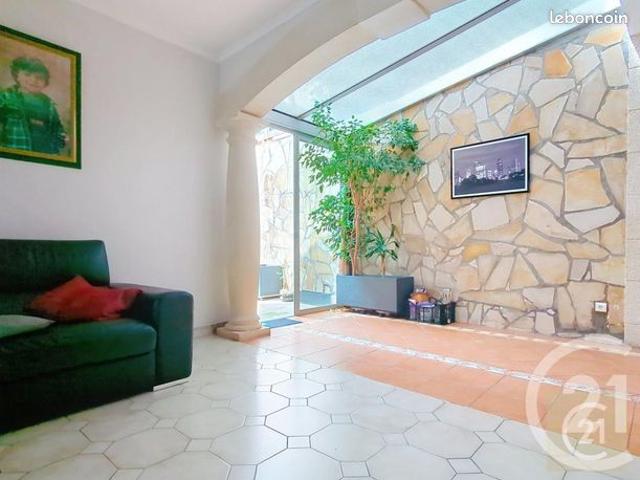 Maison 4 pièces 113 m²