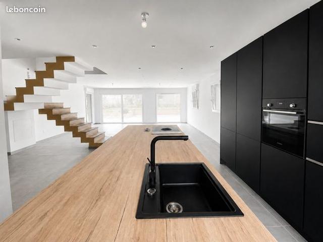Maison 4 pièces 113 m²