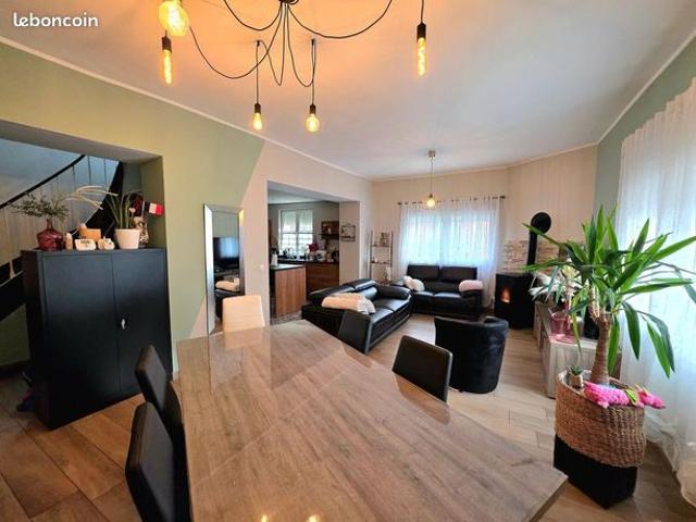 Maison 4 pièces 124 m²
