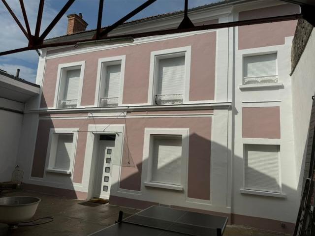 Maison 4 pièces, 125 m² à louer à Fontainebleau 77300