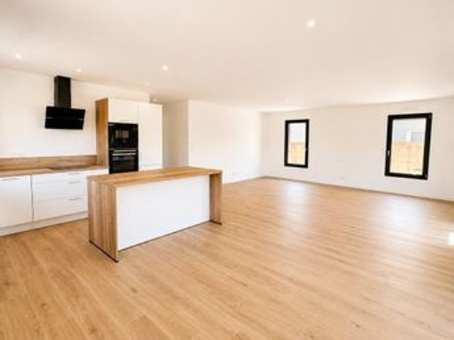 Maison 4 pièces 126 m²