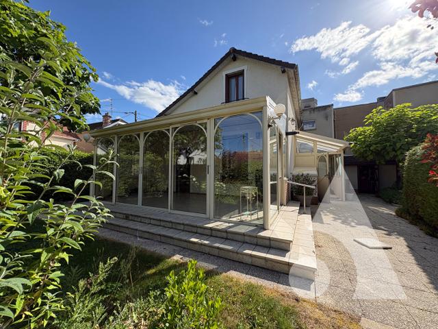 Maison 4 pièces 126 m²