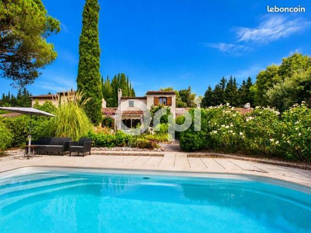 Maison 4 pièces 126 m²