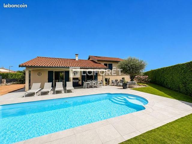Maison 4 pièces 126 m²