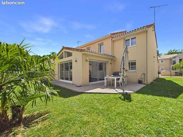 Maison 4 pièces 126 m²