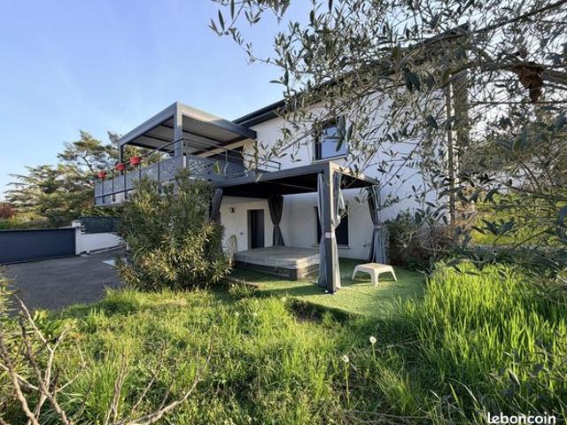 Maison 4 pièces 126 m²