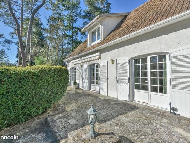 Maison 4 pièces 126 m²