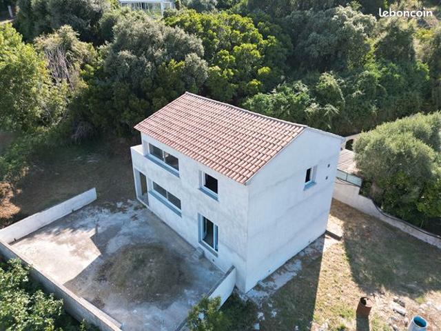 Maison 4 pièces 127 m²