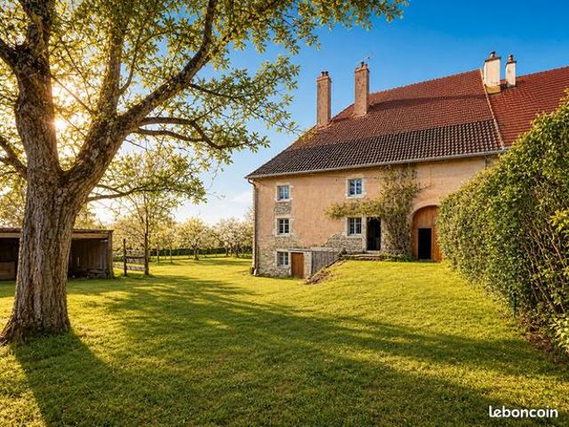 Maison 4 pièces 127 m²