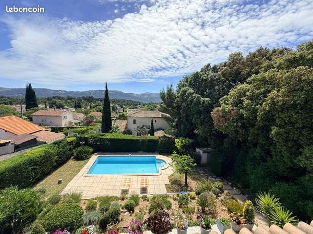 Maison 4 pièces 128 m²