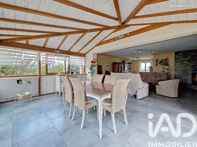 Propriété 4 pièces 128 m²