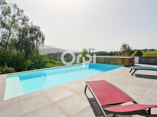 Maison 4 pièces 128 m²