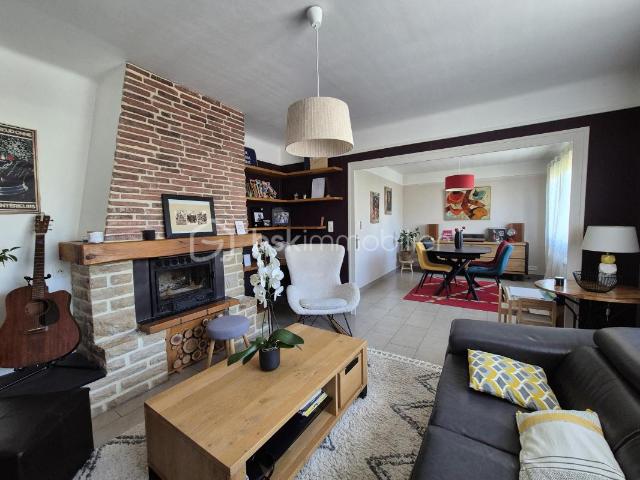 MAISON. 4 PIECES. 90 M²