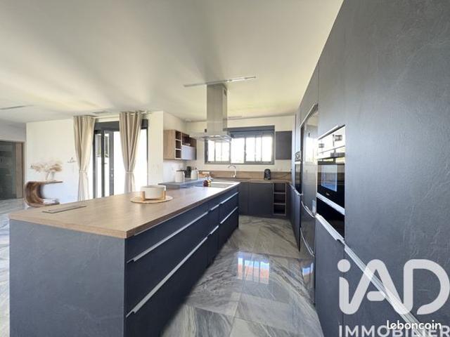 Maison 4 pièces 129 m²