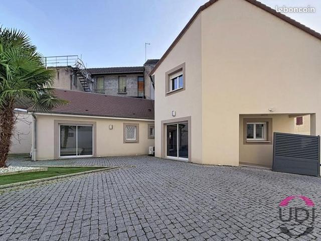 Maison 4 pièces 120 m²