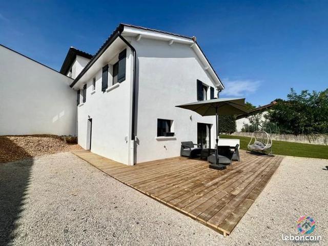 Maison 4 pièces 120 m²