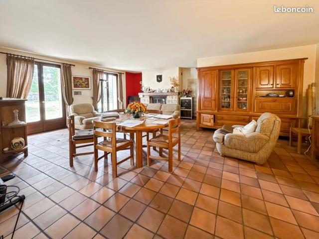 Maison 4 pièces 120 m²