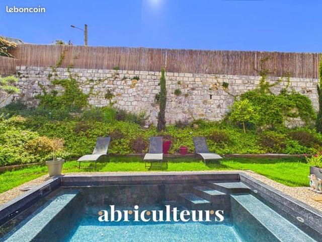 Maison 4 pièces 120 m²