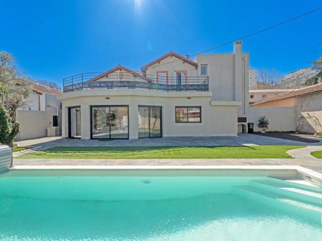 Maison 4 pièces 120 m²