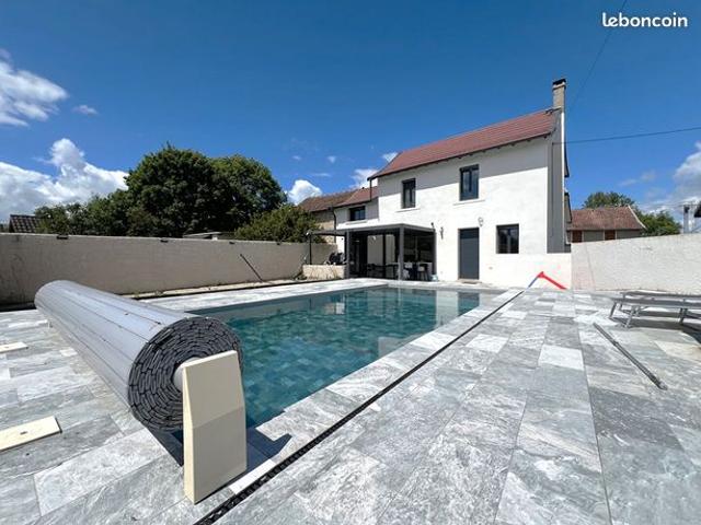 Maison 4 pièces 120 m²