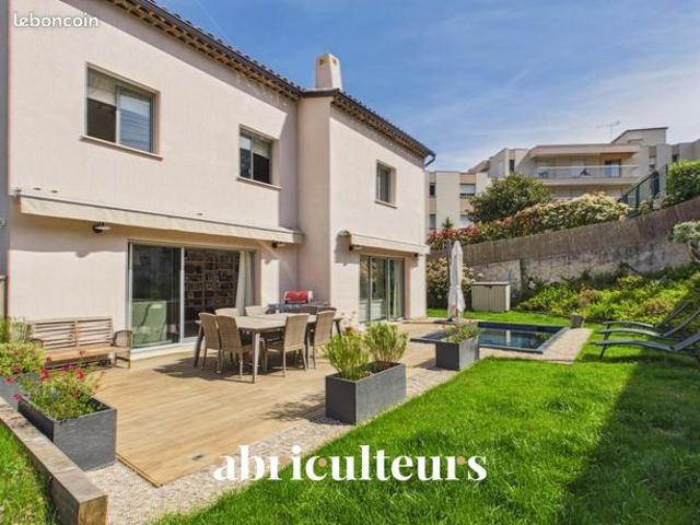 Maison 4 pièces 120 m²