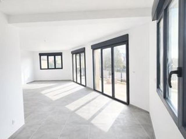 Maison 4 pièces 120 m²