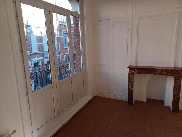 Maison 4 pièces, 120 m² à louer à La Madeleine 59110