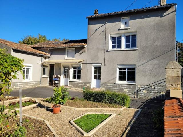 MAISON 4 PIÈCES 121 M2
