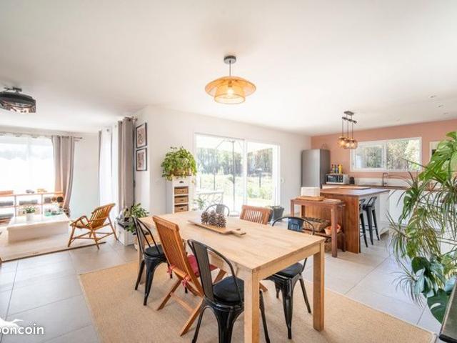 Maison 4 pièces 121 m²