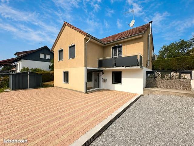Maison 4 pièces 121 m²
