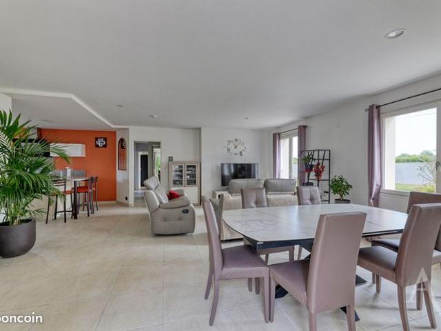 Maison 4 pièces 121 m²