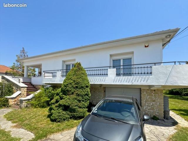 Maison 4 pièces 122 m²