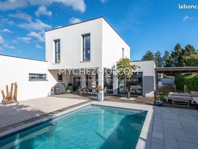 Maison 4 pièces 122 m²